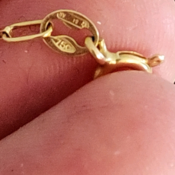 18k four leaf ☘️ bracelet - Picture 3 of 6